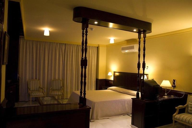 Hotel Las Acacias Пуэнте-Хениль Экстерьер фото